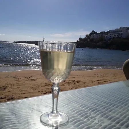 Panorama -breakfast Included- 2* Alikí